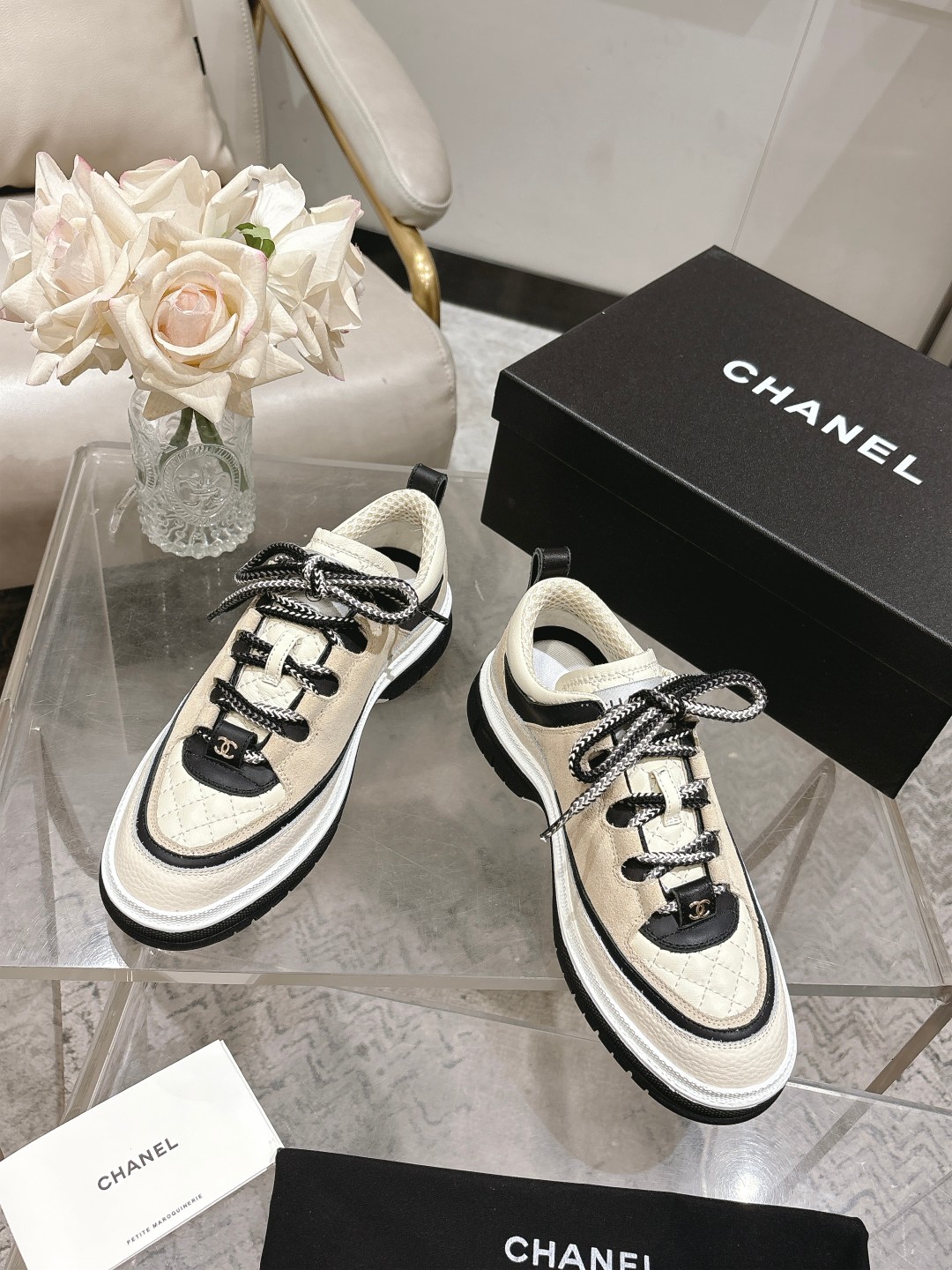 Women's high heels